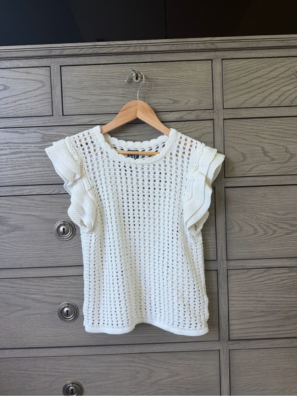 Gap White Crochet Ruffle Sleeve Sweater Top